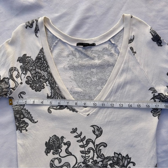 Truly Madly Deeply Long Sweatshirt Y2K Mid 2000s Era Sz Small Floral Long Sleeve - Picture 8 of 10